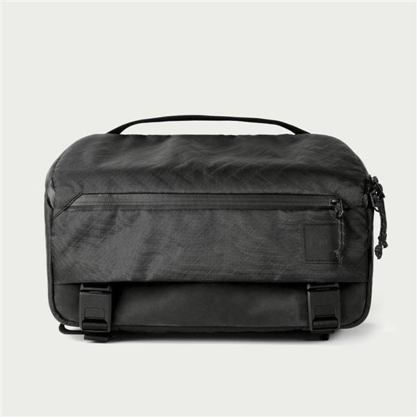Moment Rugged Camera Sling 10L NorthPak Black