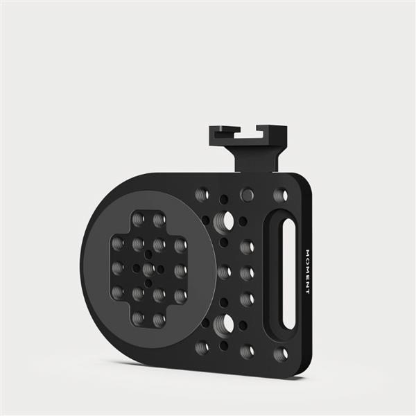 Moment MagForce Universal Mounting Plate with Multi-Thread