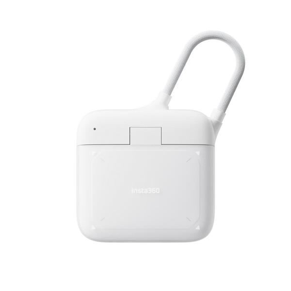 Insta360 2-in-1 Card Reader + Case