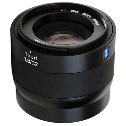 Zeiss Touit 32mm f/1.8 Planar T* Lens Sony E