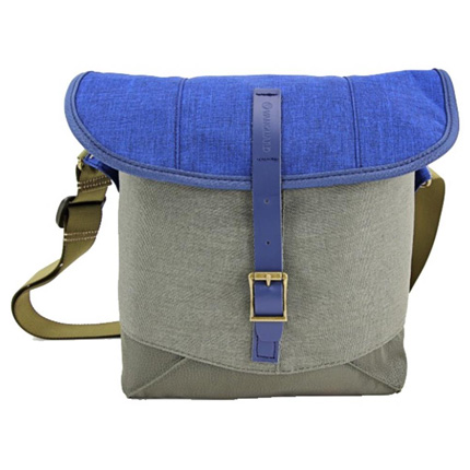 Vanguard VEO Travel 21 Blue Shoulder Bag