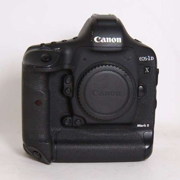 Used Canon EOS-1D X Mark II Digital SLR Camera Body