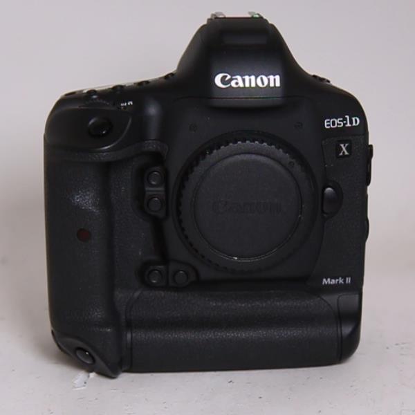 Used Canon EOS-1D X Mark II Digital SLR Camera Body