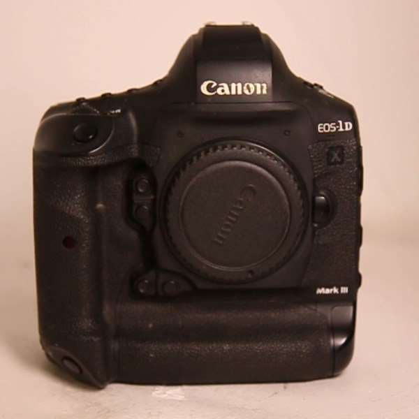 Used Canon EOS-1D X Mark III DSLR Body