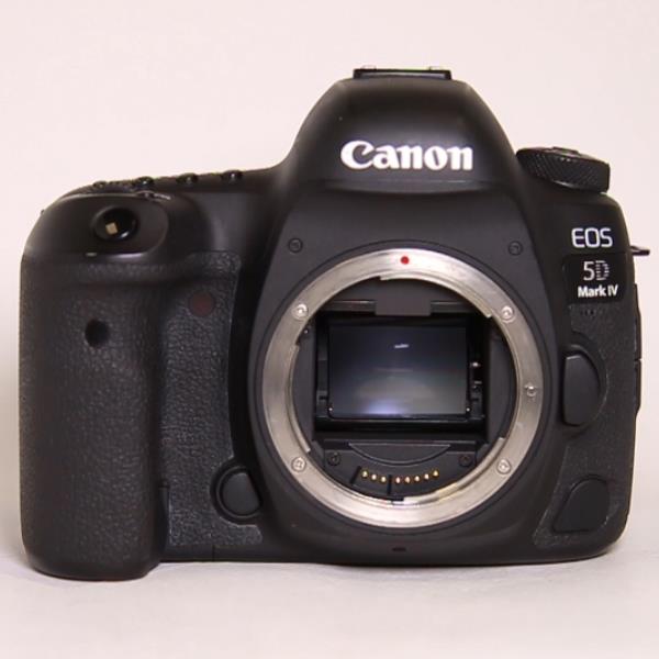 Used Canon EOS 5D Mark IV Digital SLR Camera Body