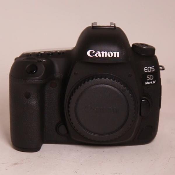 Used Canon EOS 5D Mark IV Digital SLR Camera Body