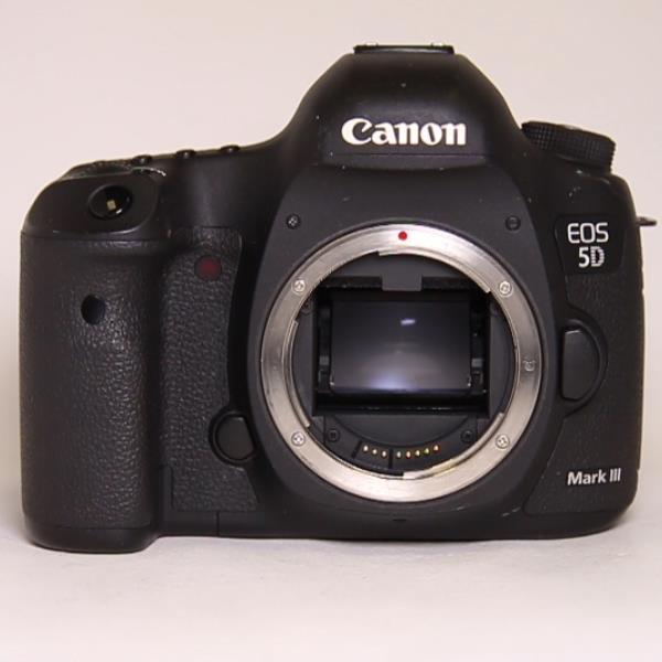 Used Canon EOS 5D Mark III Digital SLR Body