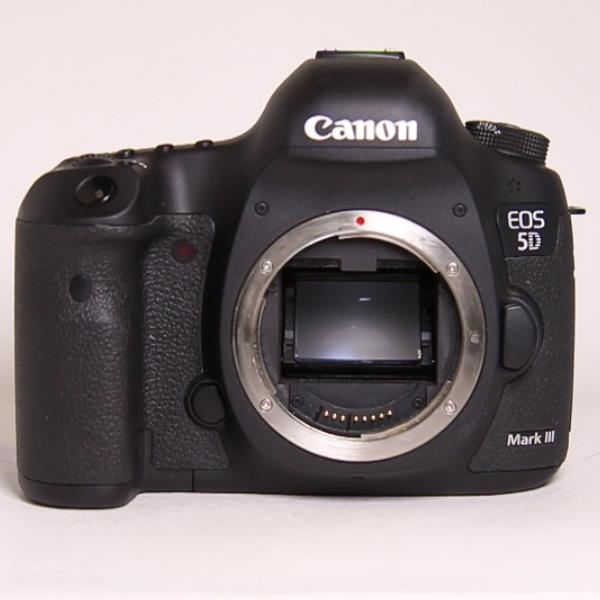 Used Canon EOS 5D Mark III Digital SLR Body