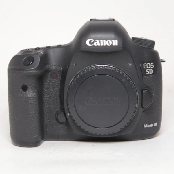 Canon EOS 5D Mark III Digital SLR Body