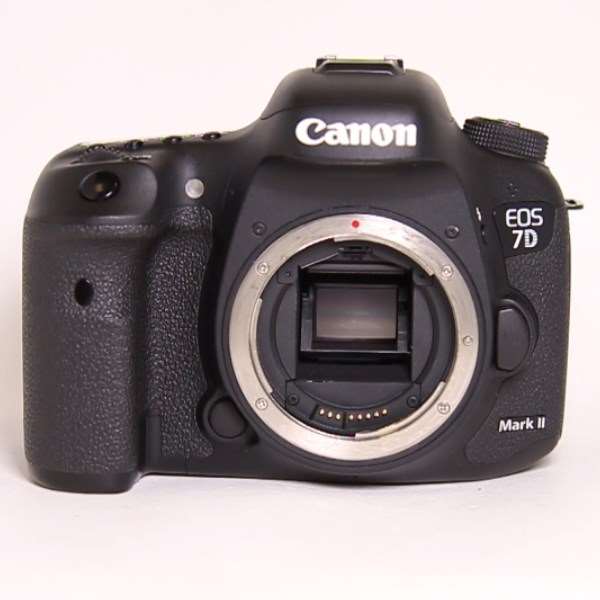 Used Canon EOS 7D Mark II Digital SLR Camera Body