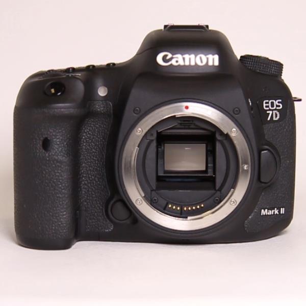 Used Canon EOS 7D Mark II Digital SLR Camera Body