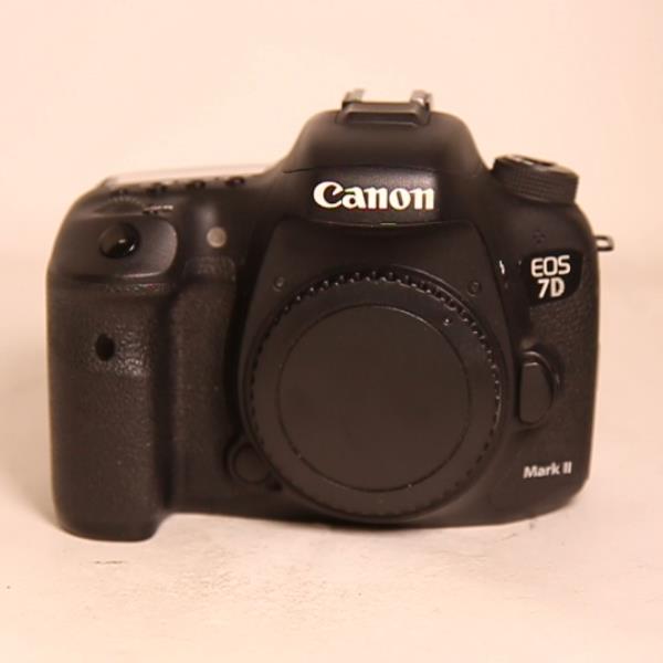 Used Canon EOS 7D Mark II Digital SLR Camera Body