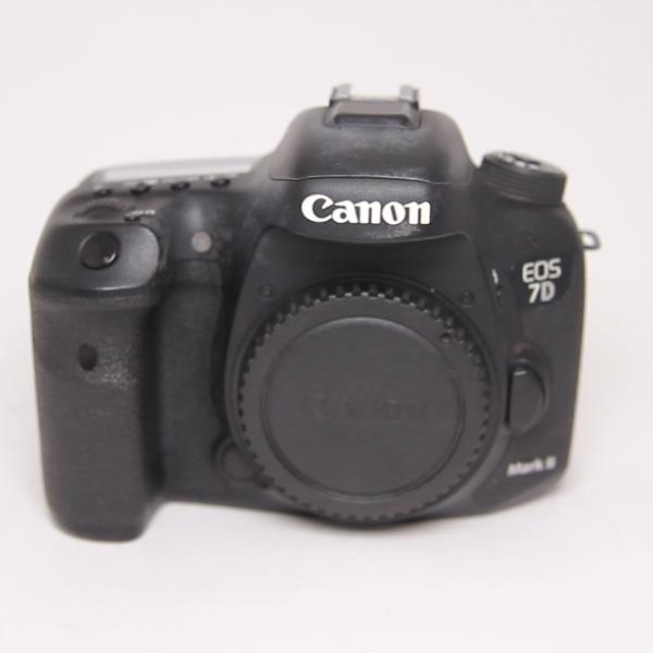 Used Canon EOS 7D Mark II Digital SLR Camera Body