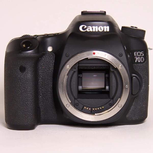 Used Canon EOS 70D Digital SLR Camera Body