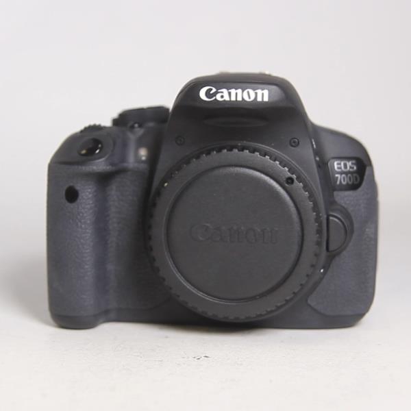 Used Canon EOS 700D DSLR Camera (Body Only)