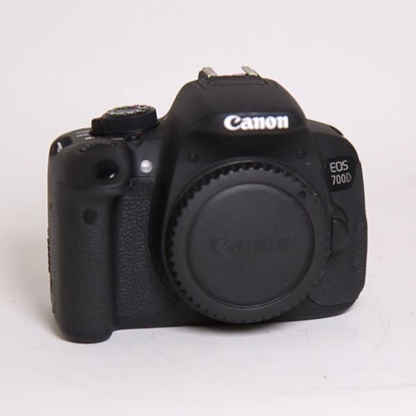 Used Canon EOS 700D DSLR Camera (Body Only)