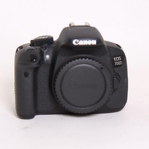 Used Canon EOS 700D DSLR Camera (Body Only)