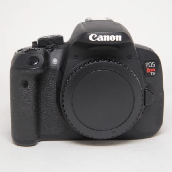 Used Canon EOS 700D DSLR Camera (Body Only)