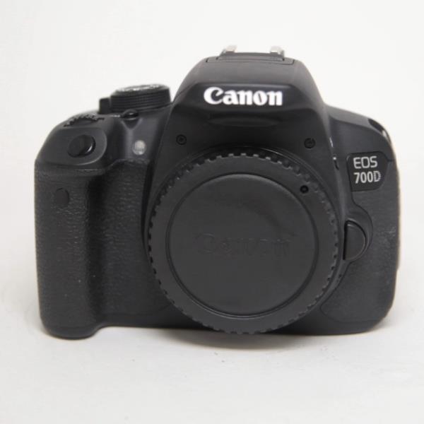 Used Canon EOS 700D DSLR Camera (Body Only)