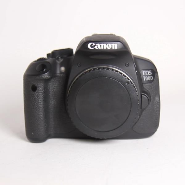 Used Canon EOS 700D DSLR Camera (Body Only)