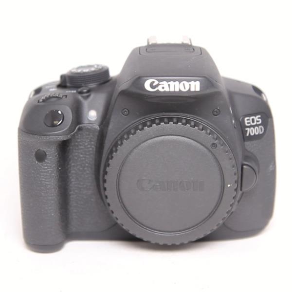 Used Canon EOS 700D DSLR Camera (Body Only)