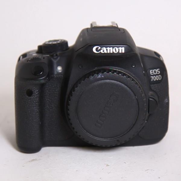 Used Canon EOS 700D DSLR Camera (Body Only)