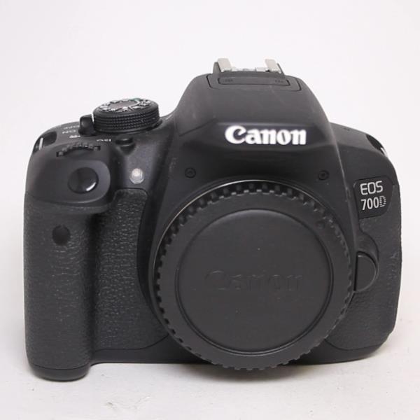 Used Canon EOS 700D DSLR Camera (Body Only)