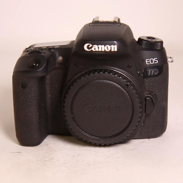 Used Canon EOS 77D Digital SLR Camera Body