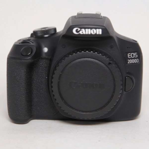 Used Canon EOS 2000D DSLR Camera Body in Black