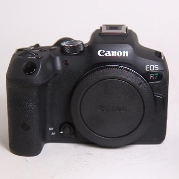 Canon EOS R7 Mirrorless Camera Body