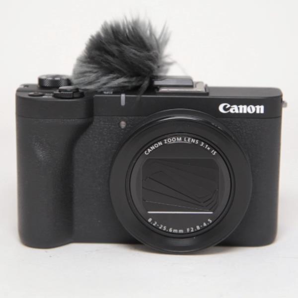 Used Canon Powershot V1 Compact camera