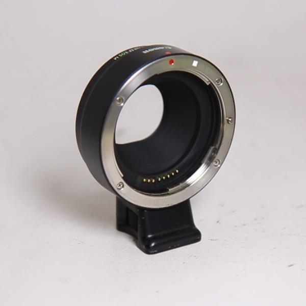 Used Canon Mount Adapter EF-EOS M with tripod adaptor