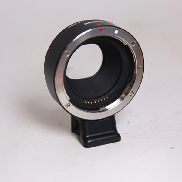 Used Canon Mount Adapter EF-EOS M with tripod adaptor