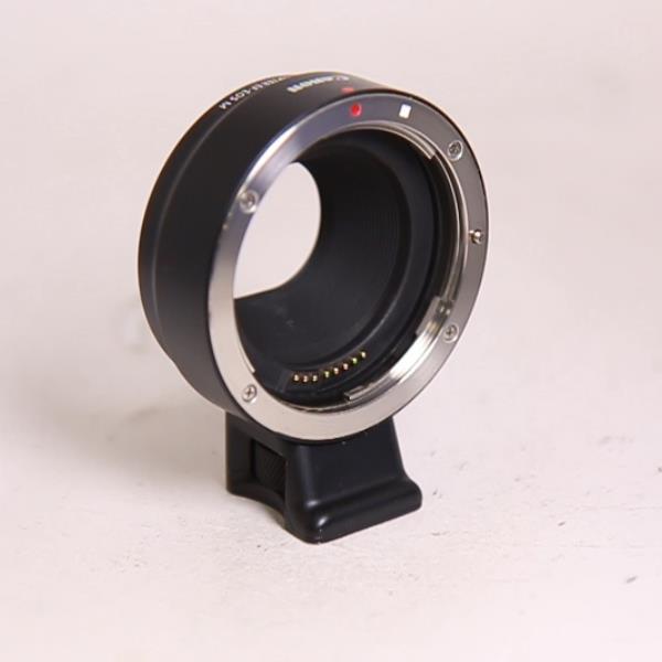 Used Canon Mount Adapter EF-EOS M with tripod adaptor