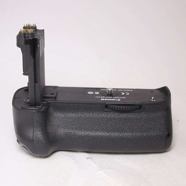 Used Canon Battery Grip BG-E11