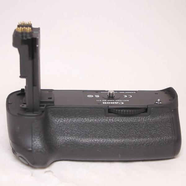 Used Canon Battery Grip BG-E11