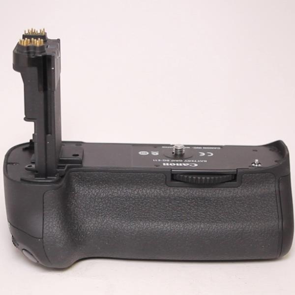 Used Canon Battery Grip BG-E11