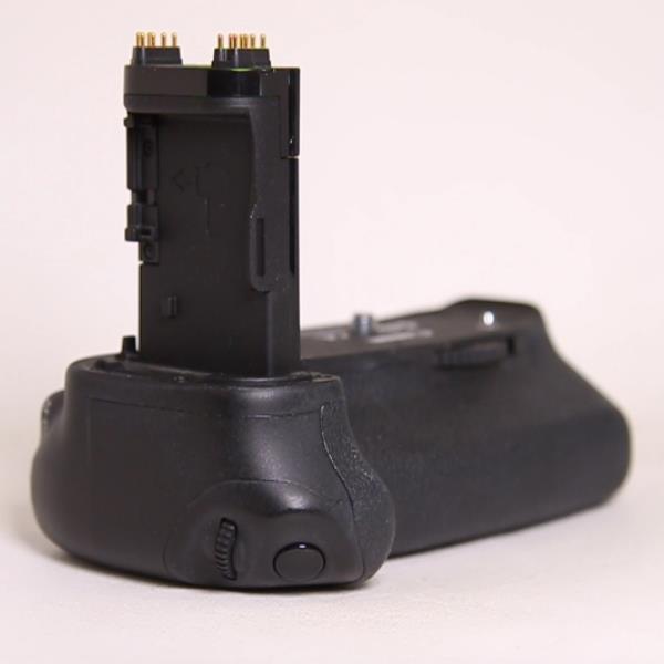 Used Canon BG-E13 Battery Grip for EOS 6D