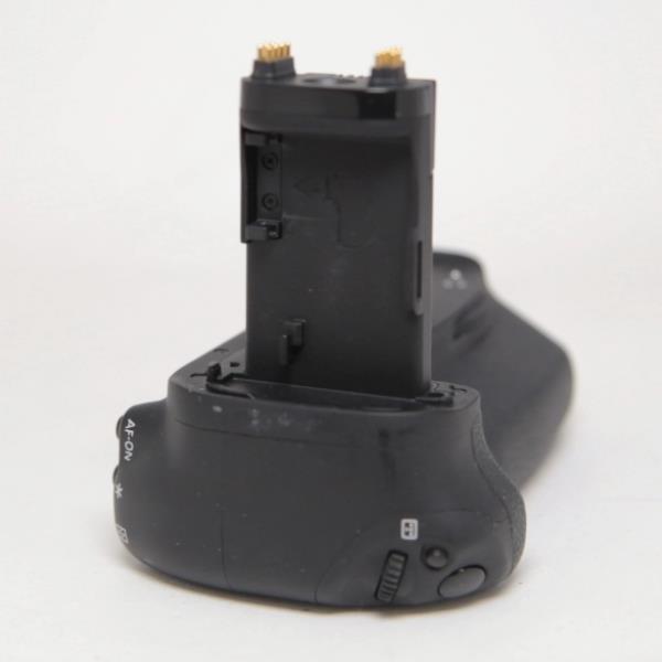 Used Canon BG-E14 Battery Grip for EOS 70D