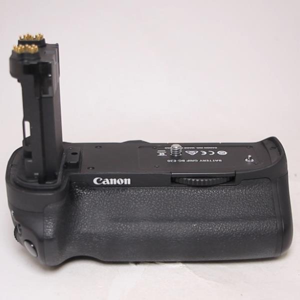 Used Canon Battery Grip BG-E20 for the 5D Mark IV