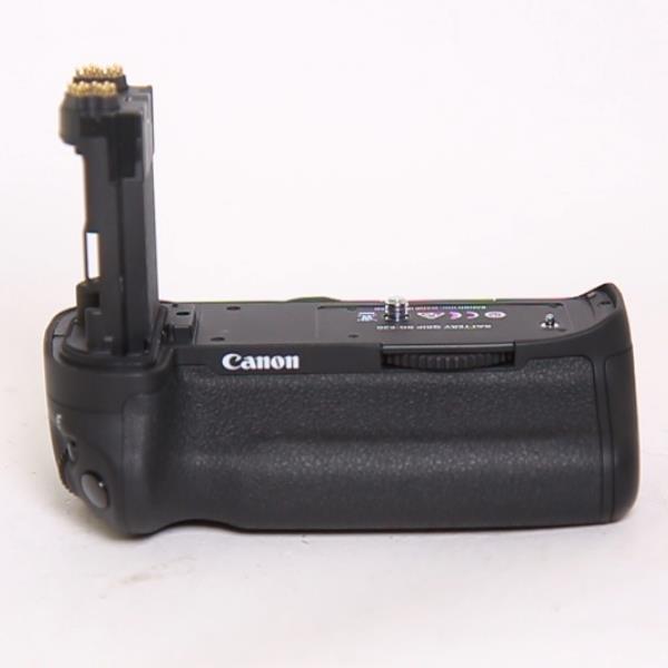Used Canon Battery Grip BG-E20 for the 5D Mark IV