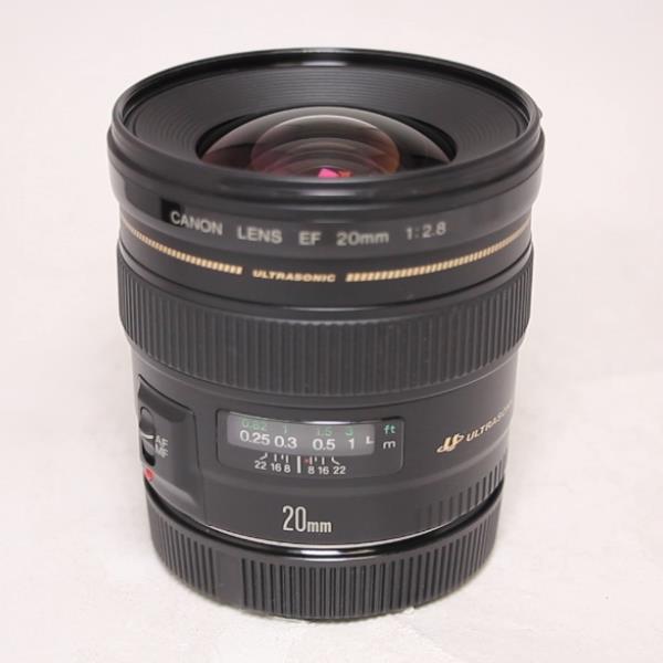 Used Canon EF 20mm f/2.8 USM Ultra Wide Angle Lens