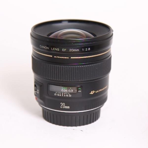 Used Canon EF 20mm f/2.8 USM Ultra Wide Angle Lens