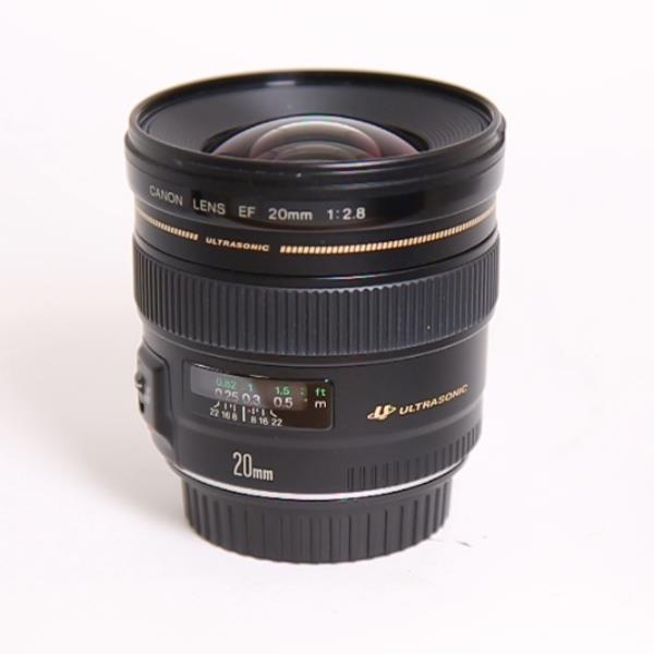 Used Canon EF 20mm f/2.8 USM Ultra Wide Angle Lens