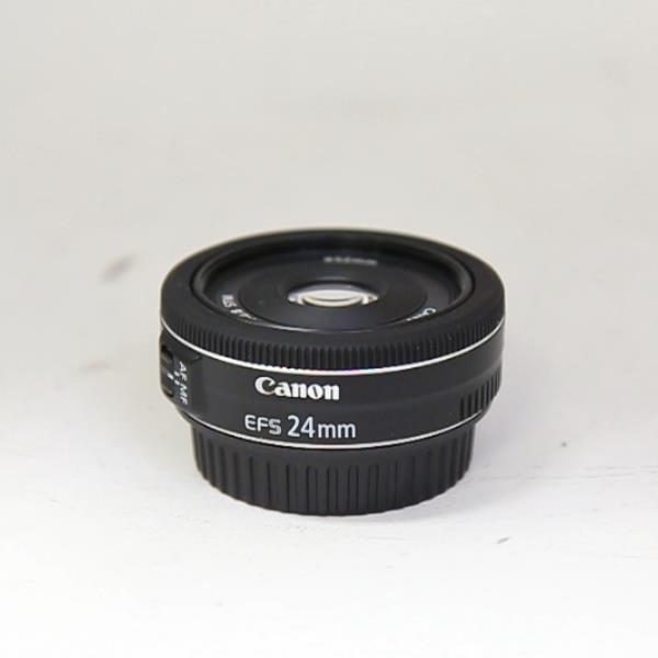 Used Canon EF-S 24mm f/2.8 STM Wide Angle Pancake Lens