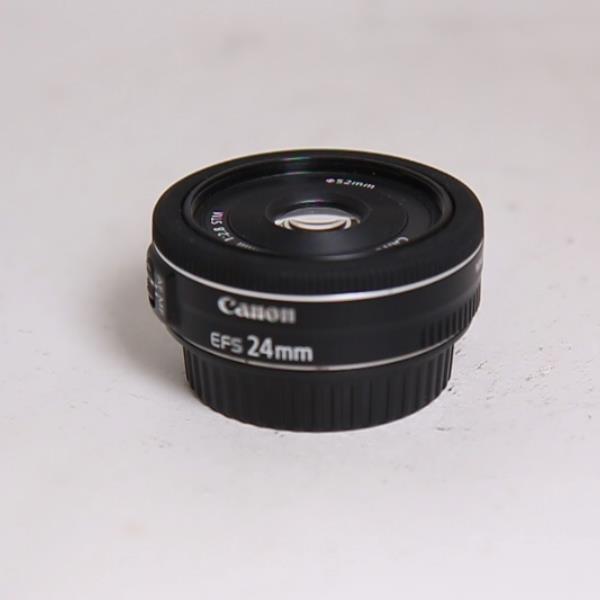 Used Canon EF-S 24mm f/2.8 STM Wide Angle Pancake Lens