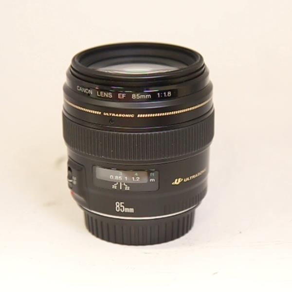 Used Canon EF 85mm f/1.8 USM Short Telephoto Lens
