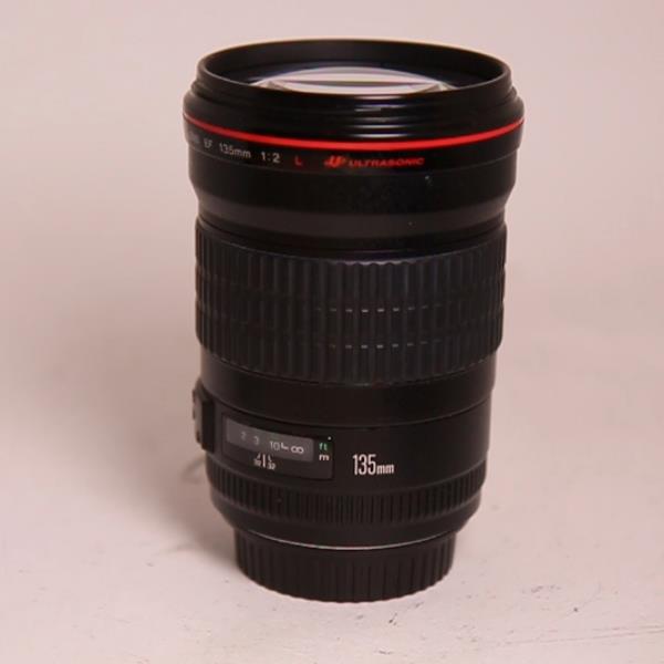 Used Canon EF 135mm f/2L USM Telephoto Lens