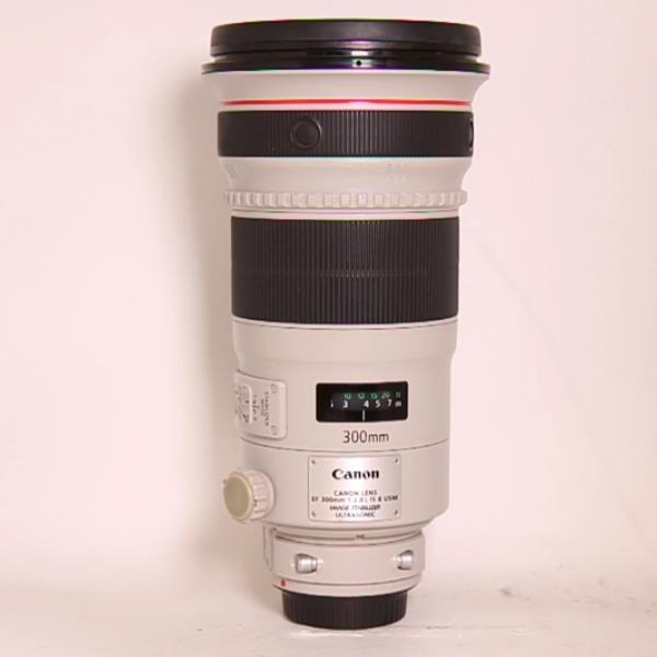 Used Canon EF 300mm f/2.8L IS II USM Telephoto Lens