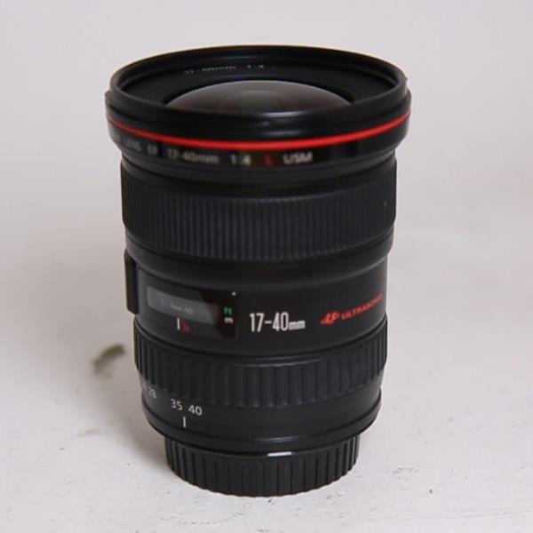 Used Canon EF 17-40mm f/4L USM Ultra Wide Angle Zoom Lens